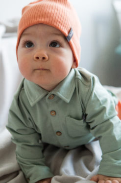 Wywijana czapka niemowlęca - pomarańczowa